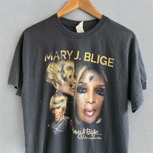 Mary J. Blige Love is all we need Tour w Nas Rap Tee Shirt 2019 faded r&b